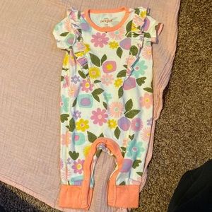 Cats and  jack 0-3 month bodysuit